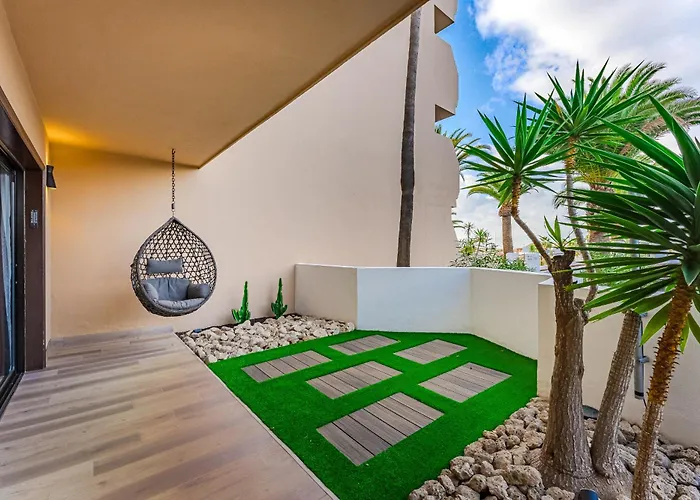 Cozy In Golf Del Sur With Heated Pool San Miguel de Abona